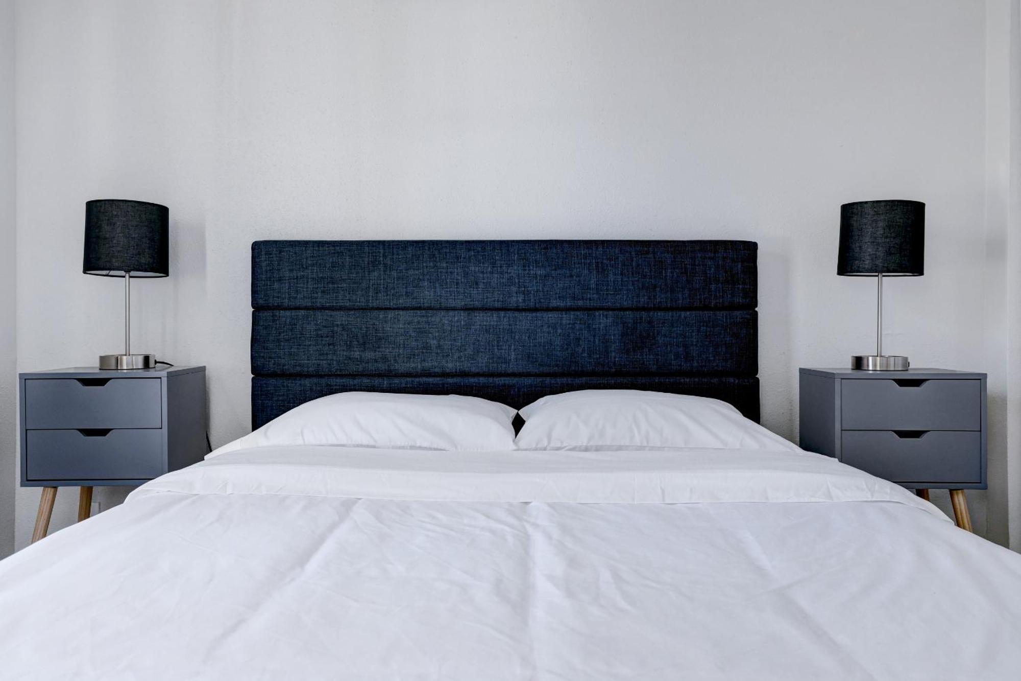 King Bed Lovely Escape Mins To Seaworld Pool *
